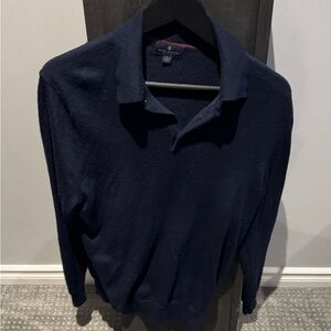Brooks Brothers
Wool polo
Size L